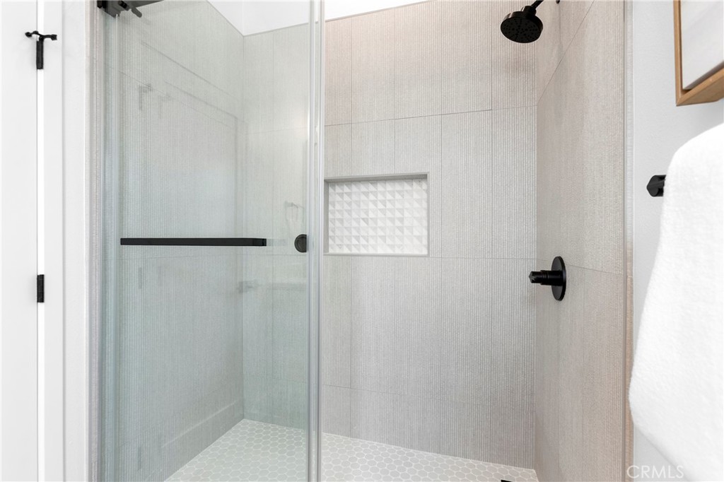 Primary #3 Bath (Bathroom 4) - 394 Magnolia Street, Costa Mesa CA 92627 - photo 43