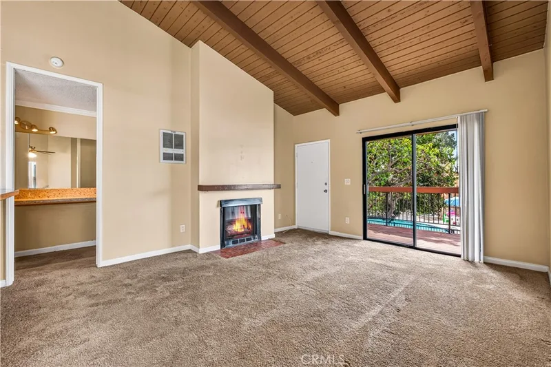 399 W Bay B203, Costa Mesa