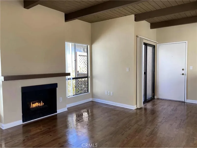 399 W Bay C202, Costa Mesa, CA 92627