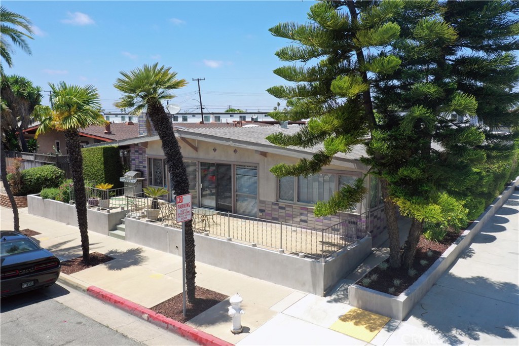408 Ford Road, Costa Mesa CA 92627 - photo 1