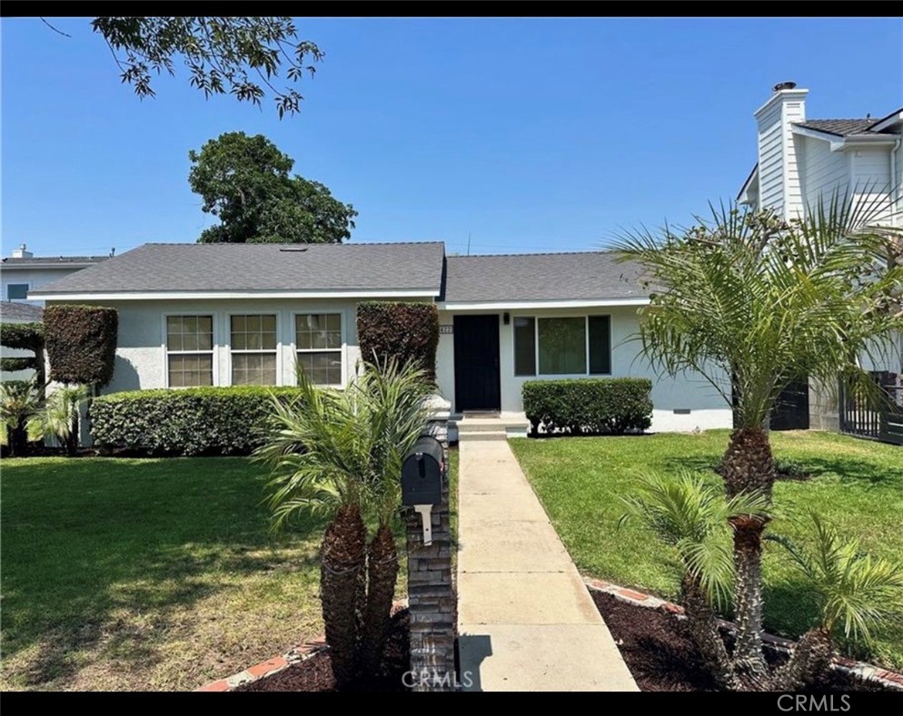 422 E 18th Street, Costa Mesa CA 92627 - photo 1