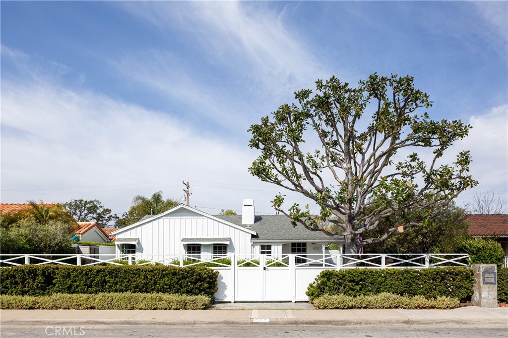 422 Magnolia Street, Costa Mesa CA 92627 - photo 1