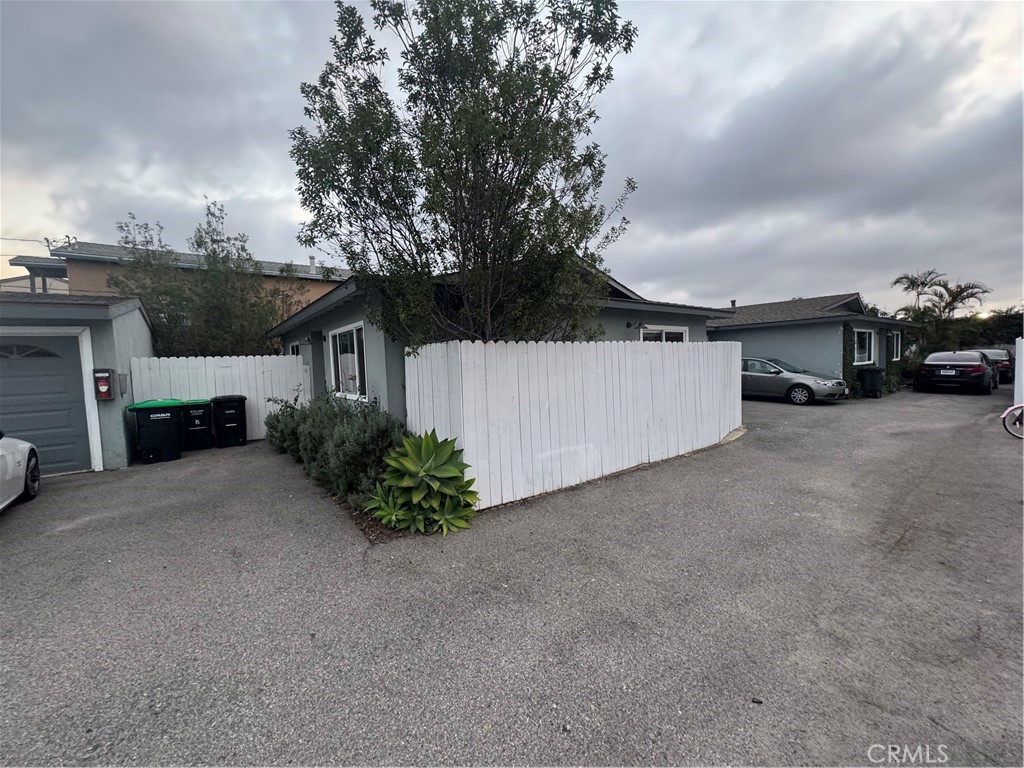431 Hamilton Street B, Costa Mesa CA 92627 - photo 1