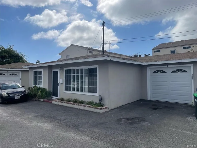 435 Hamilton Street B, Costa Mesa