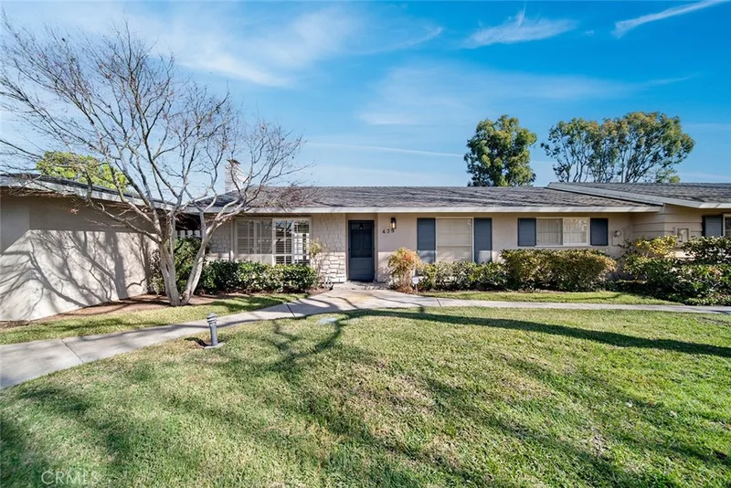 439 Gloucester Drive, Costa Mesa, CA 92627