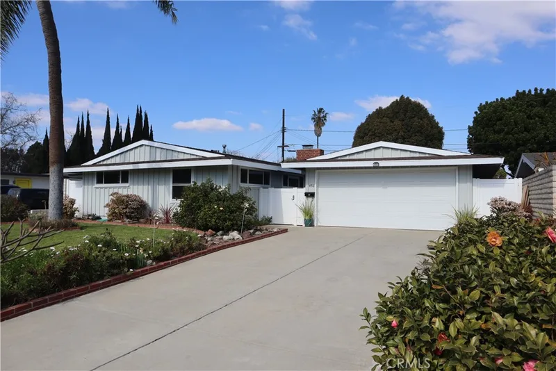 456 Elmhurst Lane, Costa Mesa, CA 92626