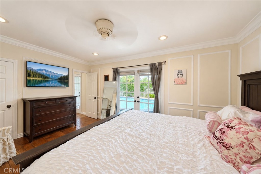 Primary bedroom - 474 Ogle Street, Costa Mesa CA 92627 - photo 15