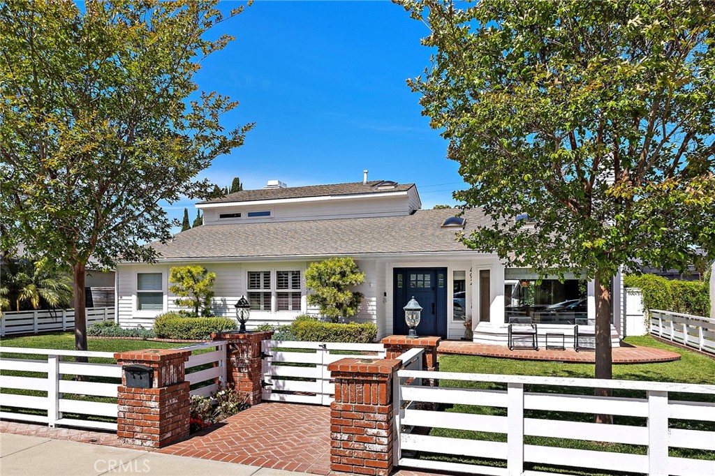 492 Magnolia Street, Costa Mesa CA 92627 - photo 1