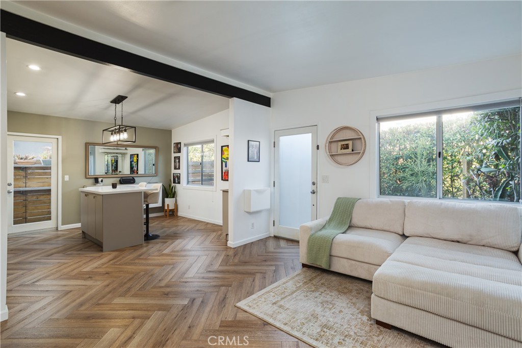 541 A Bernard St, Costa Mesa CA 92627 - photo 1