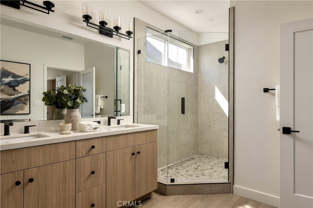 547 Bernard Street, Costa Mesa CA 92627 - photo 14