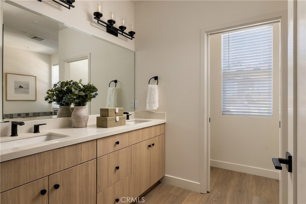 551 Bernard, Costa Mesa CA 92627 - photo 16