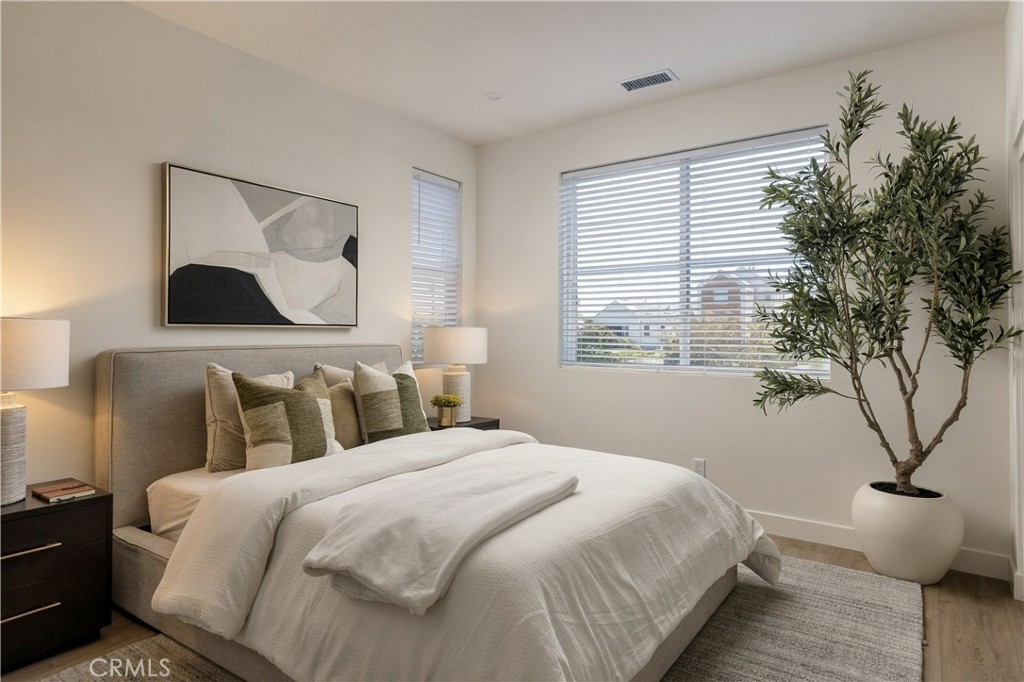 551 Bernard, Costa Mesa CA 92627 - photo 19