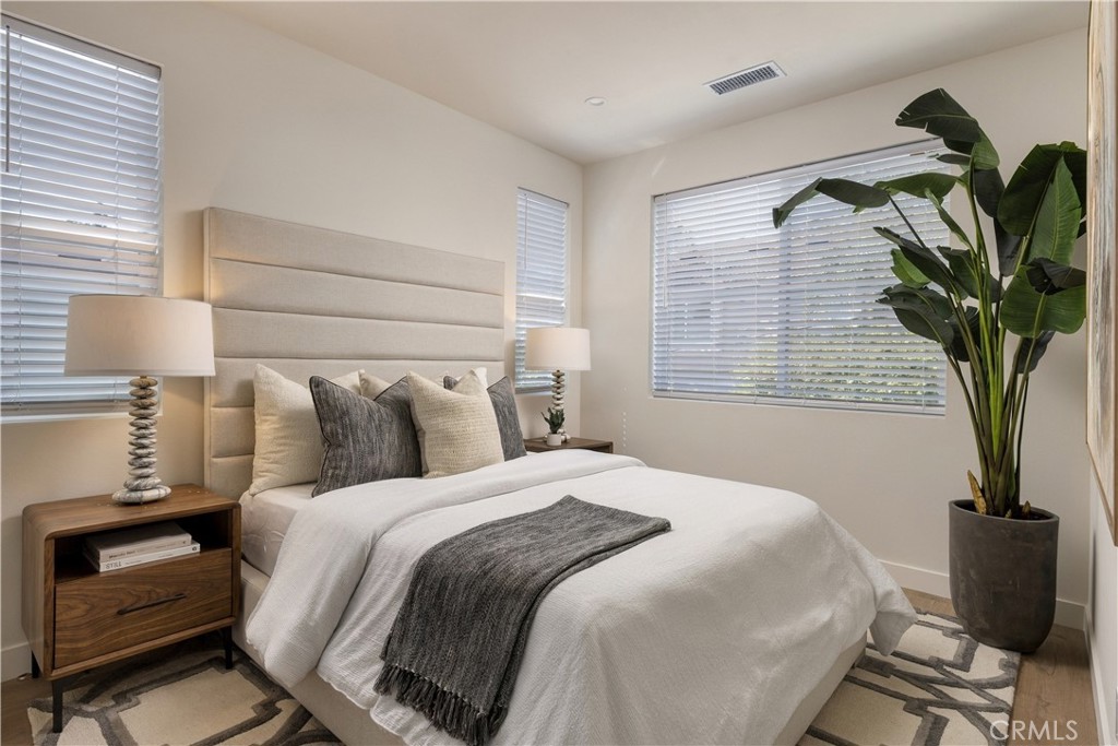 551 Bernard, Costa Mesa CA 92627 - photo 21