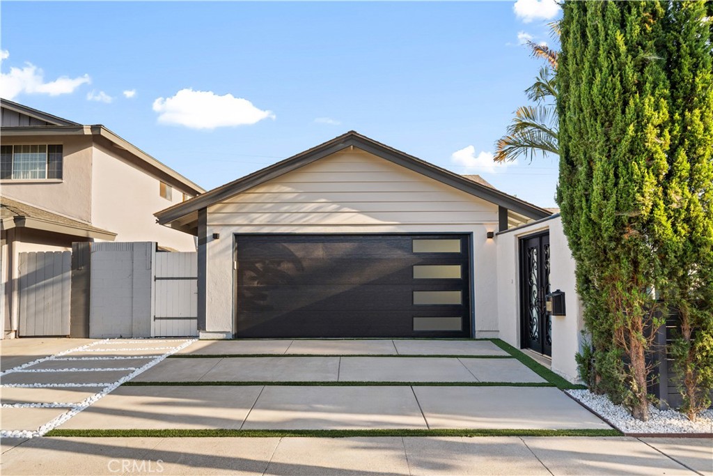 553 Sturgeon Drive, Costa Mesa CA 92626 - photo 1