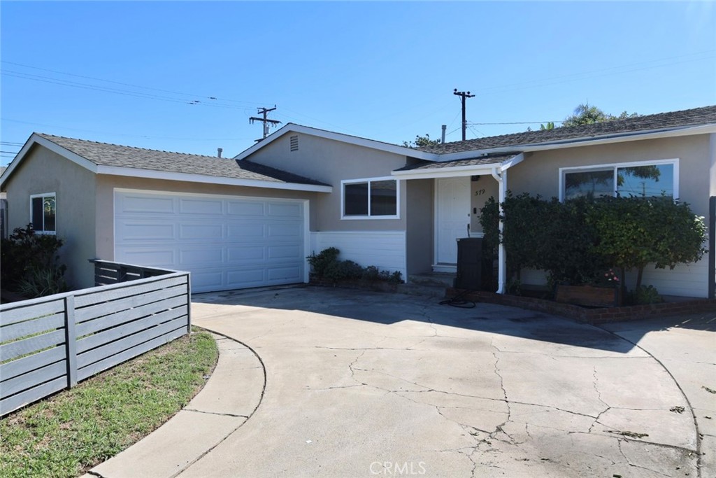 579 Knowell, Costa Mesa CA 92627 - photo 2