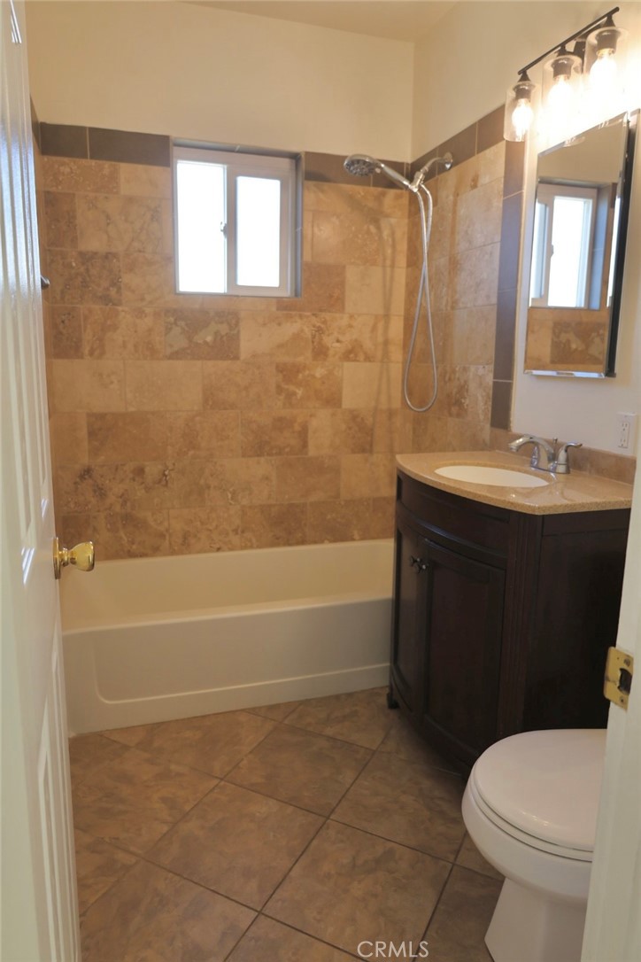 579 Knowell, Costa Mesa CA 92627 - photo 11