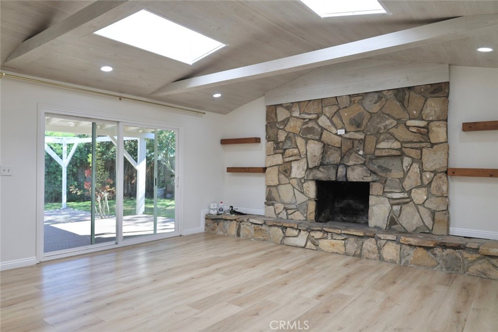579 Knowell, Costa Mesa CA 92627 - photo 15
