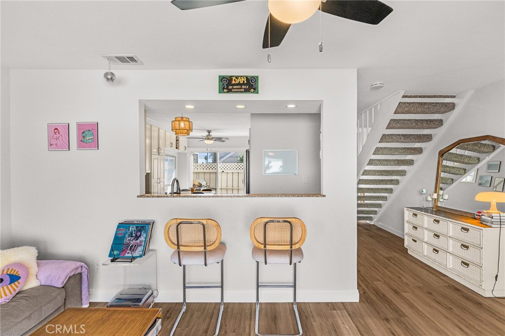 Living - 594 Hamilton St 5, Costa Mesa CA 92627 - photo 4