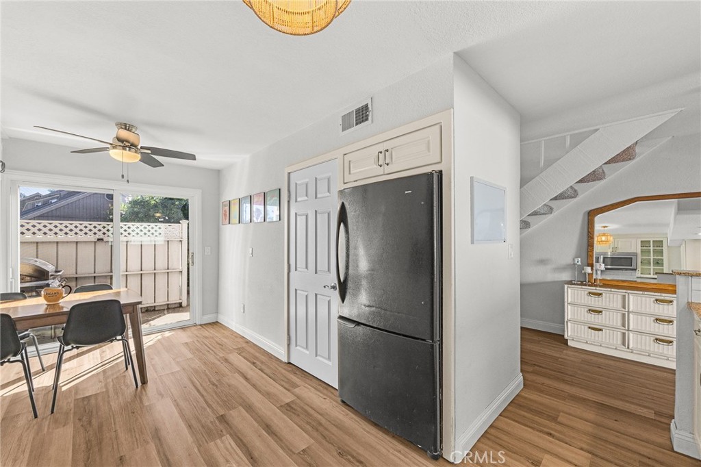 dinning area - 594 Hamilton St 5, Costa Mesa CA 92627 - photo 16