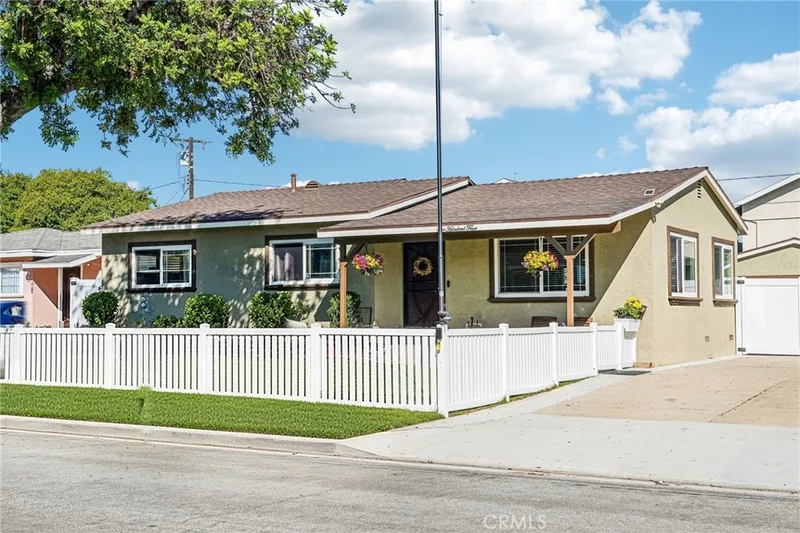 604 Knowell, Costa Mesa, CA 92627 604 Knowell, Costa Mesa, CA 92627