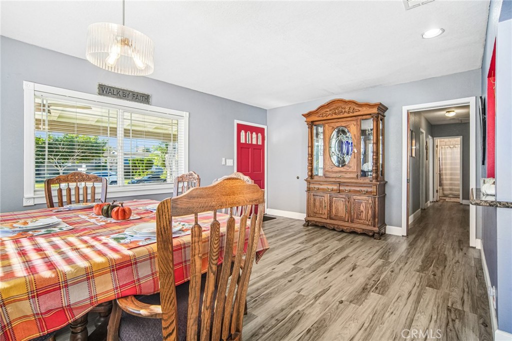 604 Knowell, Costa Mesa CA 92627 - photo 8