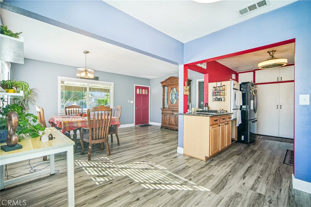 604 Knowell, Costa Mesa CA 92627 - photo 11
