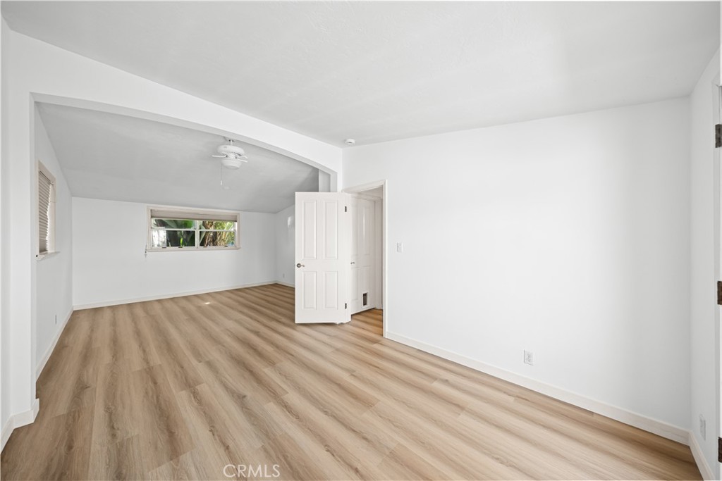 610 W Bay Street, Costa Mesa CA 92627 - photo 30