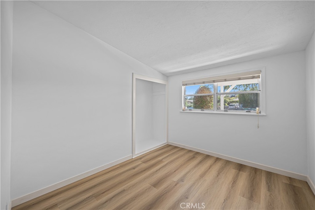 610 W Bay Street, Costa Mesa CA 92627 - photo 34