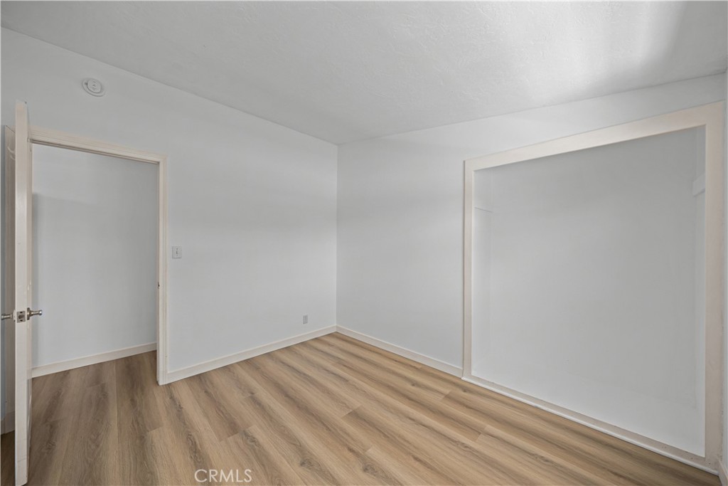 610 W Bay Street, Costa Mesa CA 92627 - photo 37