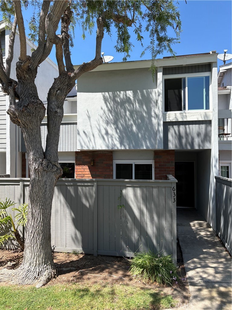 2 Story Condy with patio - 633 Whitney Way 131, Costa Mesa CA 92626 - photo 1