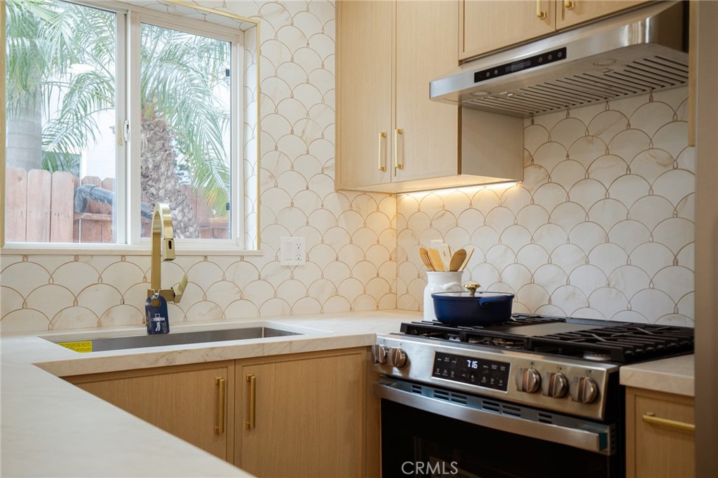 635 Plumer, Costa Mesa CA 92627 - photo 24