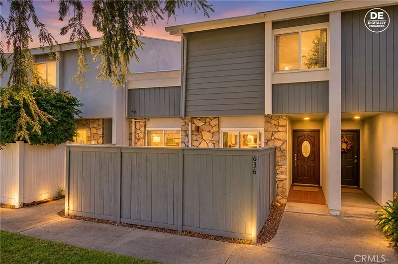 636 Rhine Lane 122, Costa Mesa, CA 92626