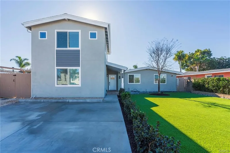 641 Cove, Costa Mesa, CA 92627