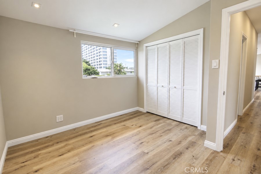 660 Beach Street, Costa Mesa CA 92627 - photo 19