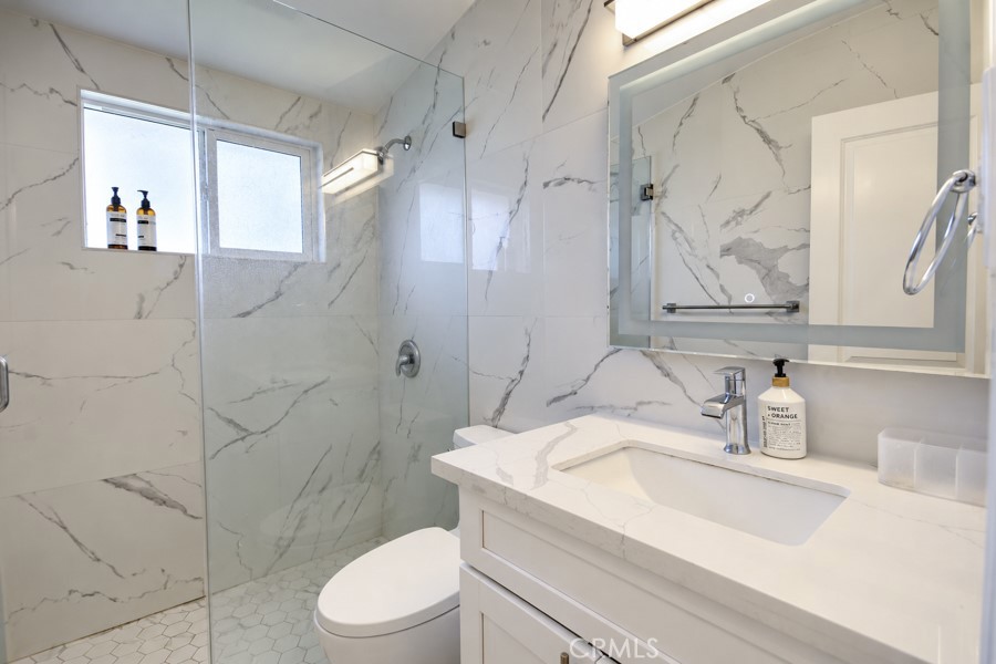 660 Beach Street, Costa Mesa CA 92627 - photo 25
