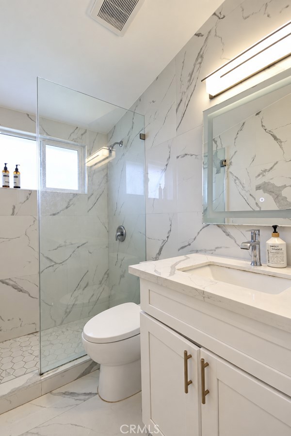660 Beach Street, Costa Mesa CA 92627 - photo 26