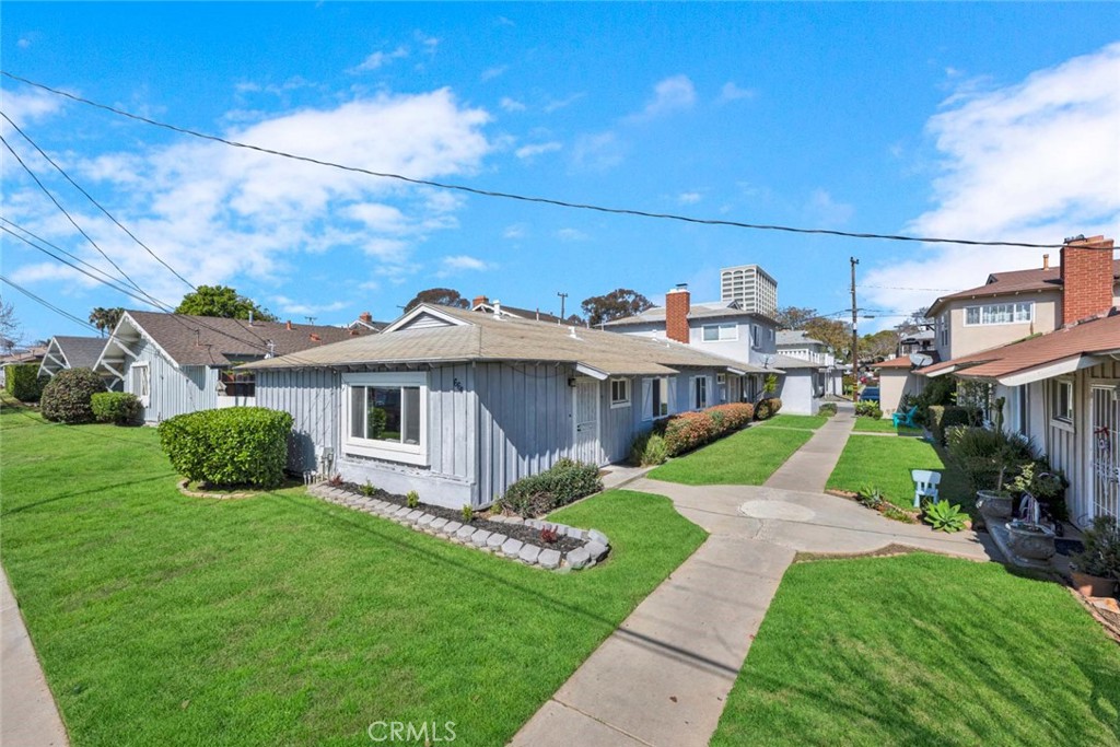 664 Center Street A, Costa Mesa CA 92627 - photo 1