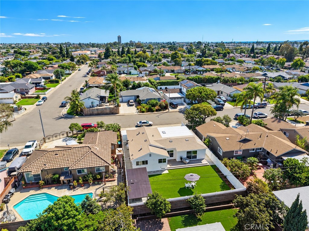 674 Senate Street, Costa Mesa CA 92627 - photo 4
