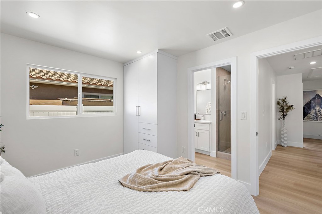 674 Senate Street, Costa Mesa CA 92627 - photo 19