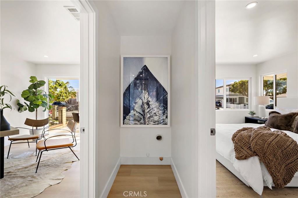 674 Senate Street, Costa Mesa CA 92627 - photo 23