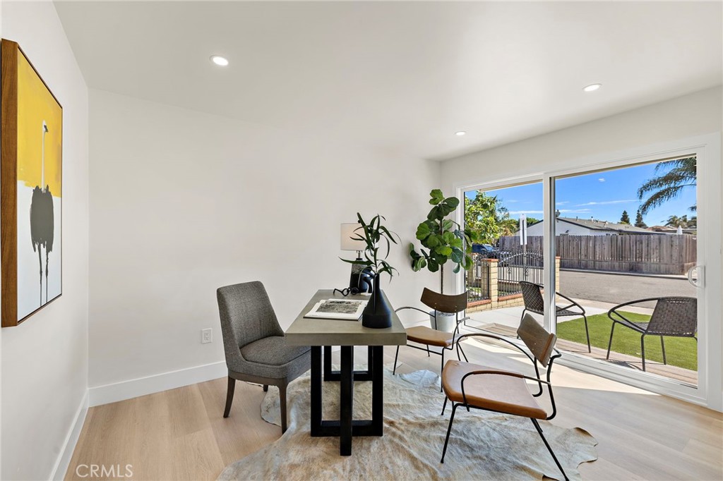674 Senate Street, Costa Mesa CA 92627 - photo 24