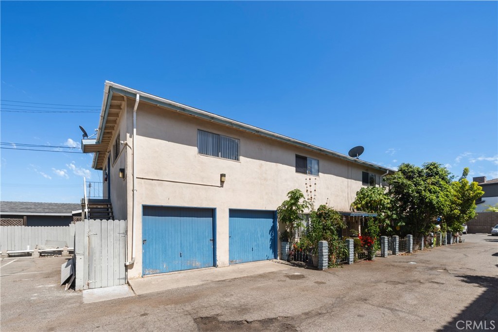 681 Victoria, Costa Mesa CA 92627 - photo 6