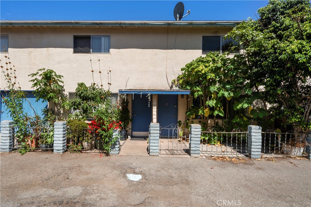 681 Victoria, Costa Mesa CA 92627 - photo 16