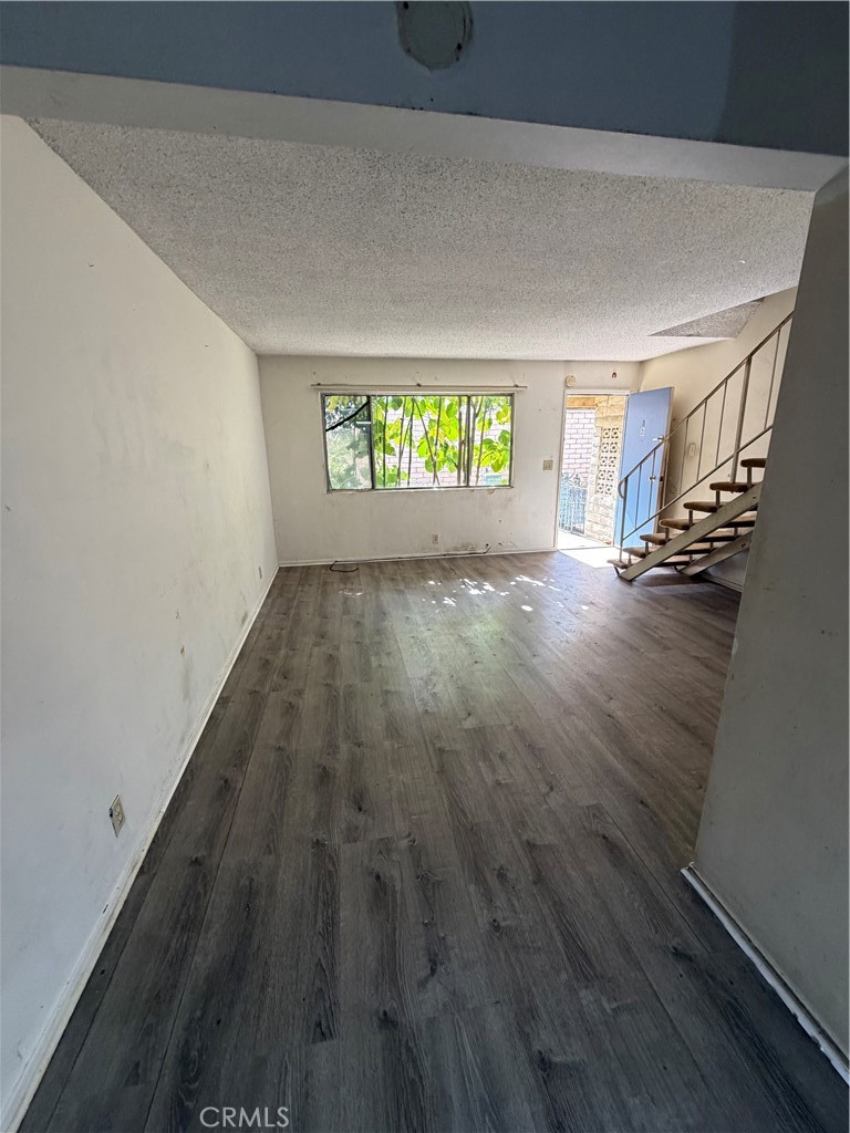 681 Victoria, Costa Mesa CA 92627 - photo 23