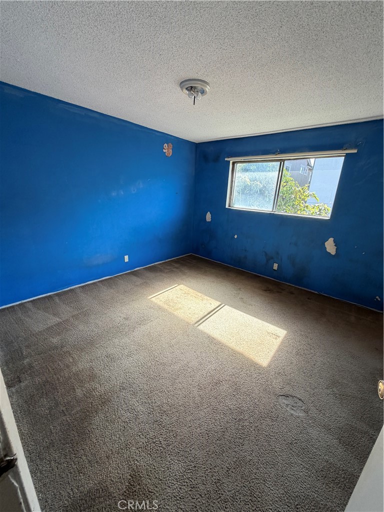 681 Victoria, Costa Mesa CA 92627 - photo 30