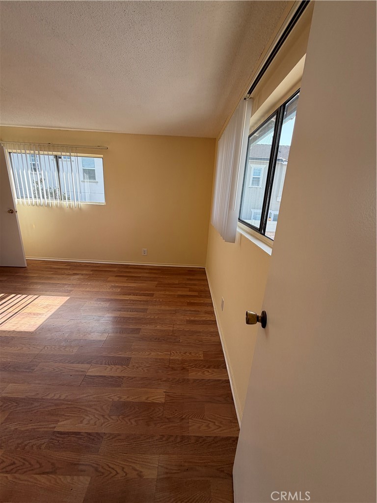681 Victoria, Costa Mesa CA 92627 - photo 33