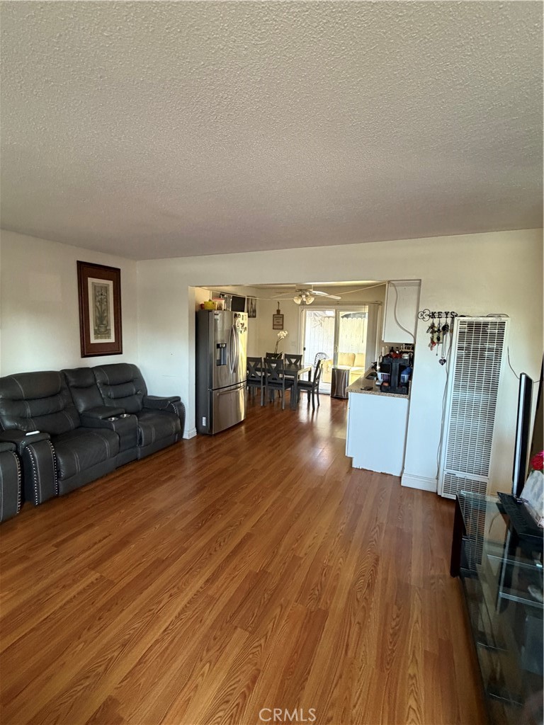 681 Victoria, Costa Mesa CA 92627 - photo 41