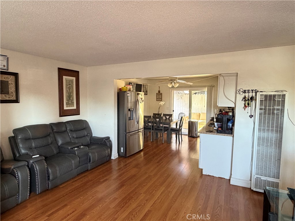 681 Victoria, Costa Mesa CA 92627 - photo 42
