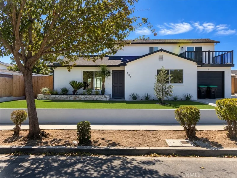 685 Center St, Costa Mesa