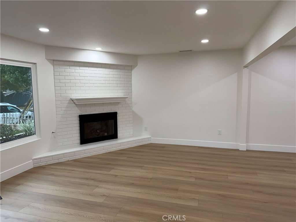 685 Center St, Costa Mesa CA 92627 - photo 8